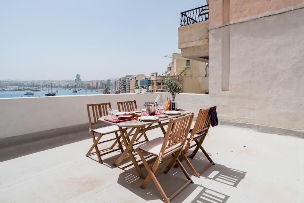 Authentic Seafront Experience Appartement